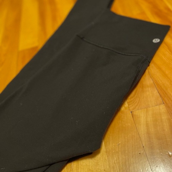 Lululemon | Align™ High-Rise Leggings| Black | Size 6 - Picture 6 of 7